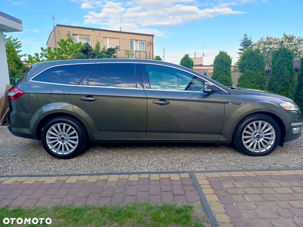 Ford Mondeo 2.0 TDCi Platinium X Plus (Titanium) - 4