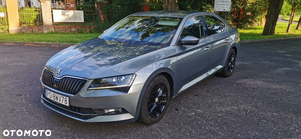 Skoda Superb 1.8 TSI Ambition DSG - 16