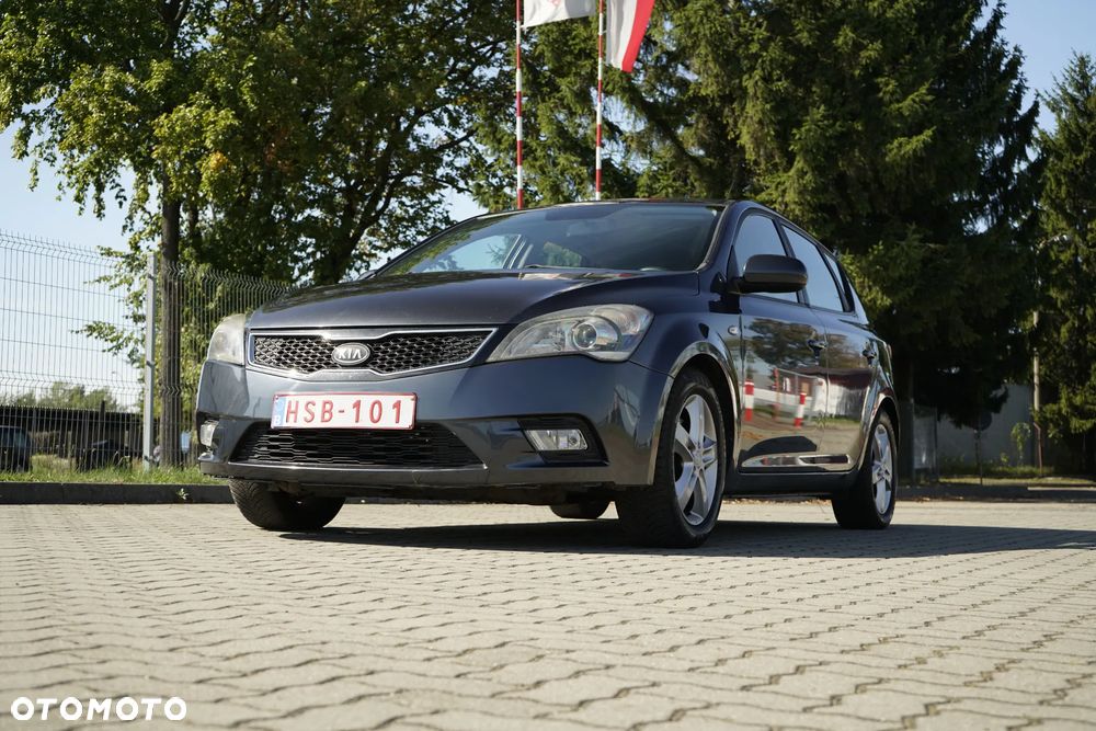 Kia Ceed 1.6 CRDi 90 Vision - 5