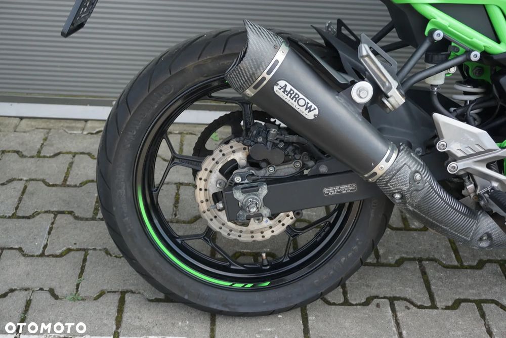 Kawasaki Ninja - 9