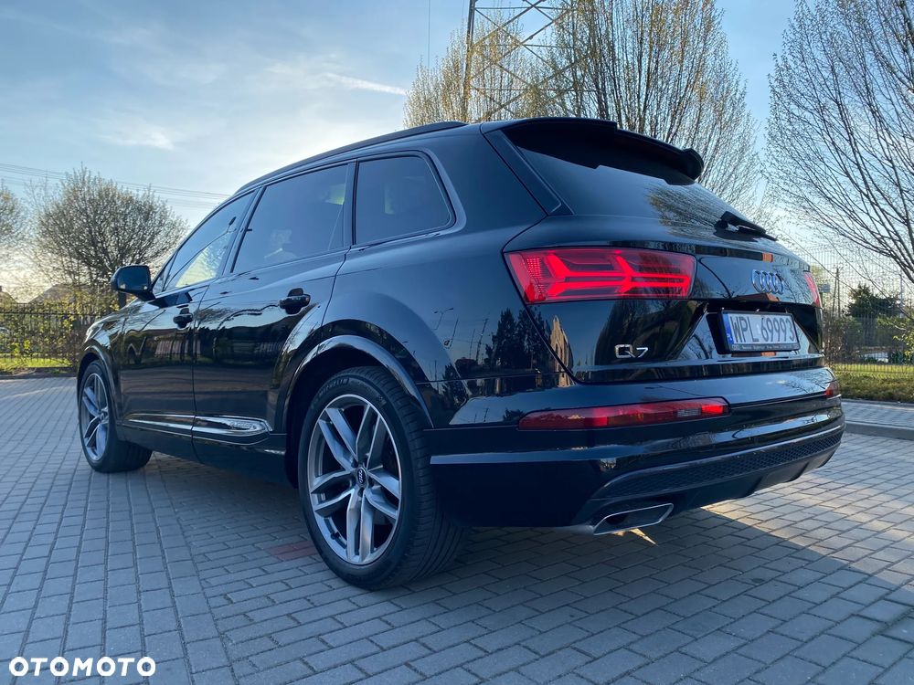 Audi Q7 - 8