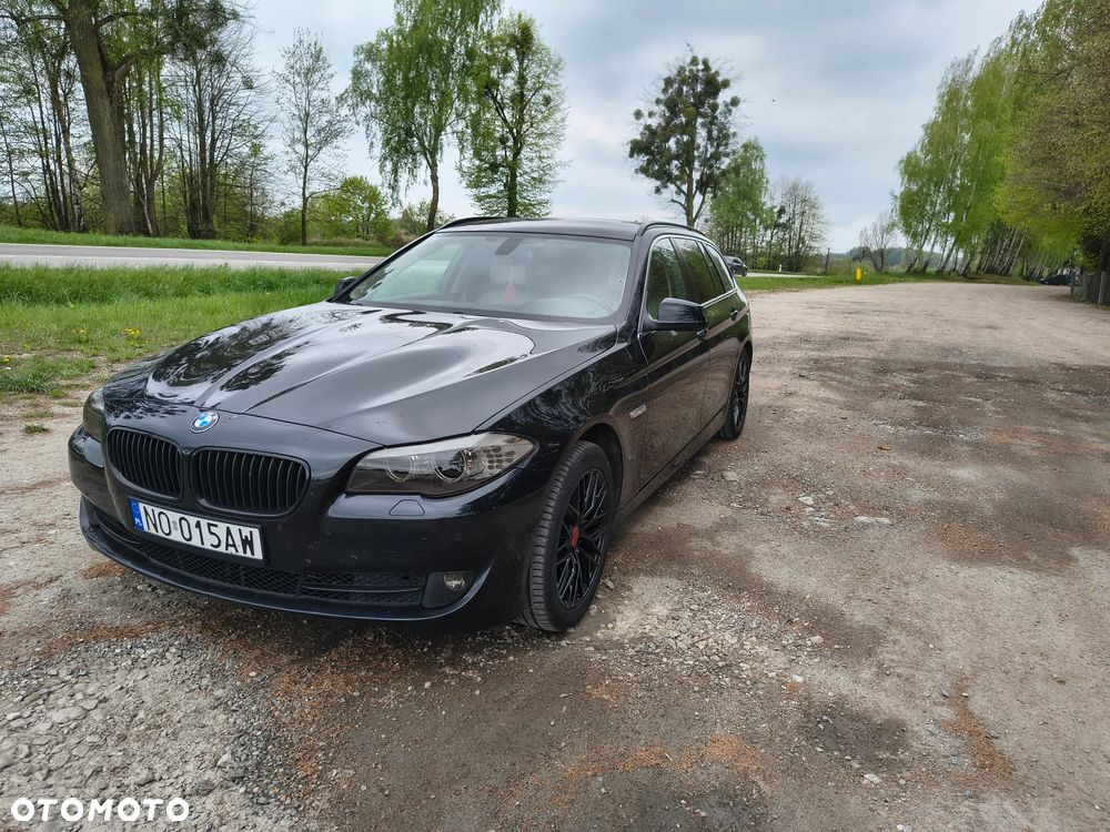 BMW Seria 5 520d Touring - 1