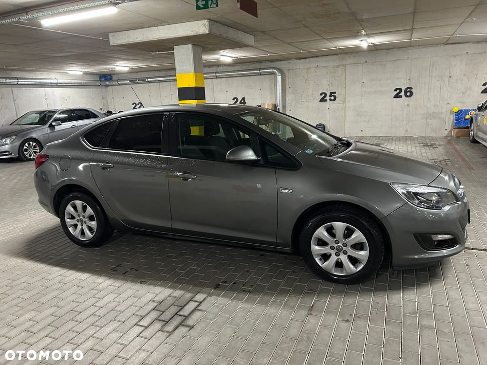 Opel Astra - 5