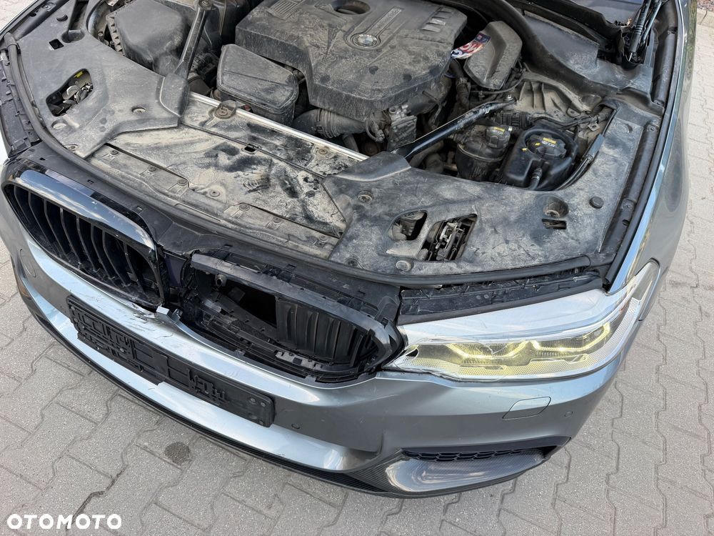 BMW Seria 5 530i xDrive M Sport sport - 34
