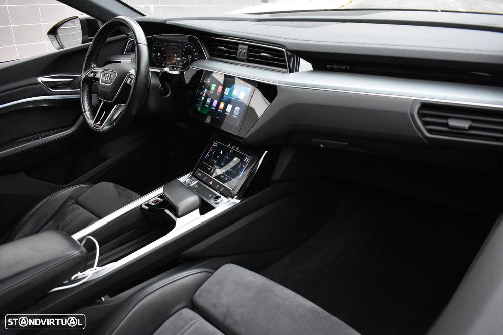 Audi e-tron 55 quattro S line - 55