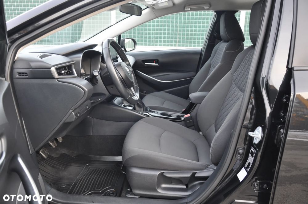 Toyota Corolla 1.6 Comfort - 16