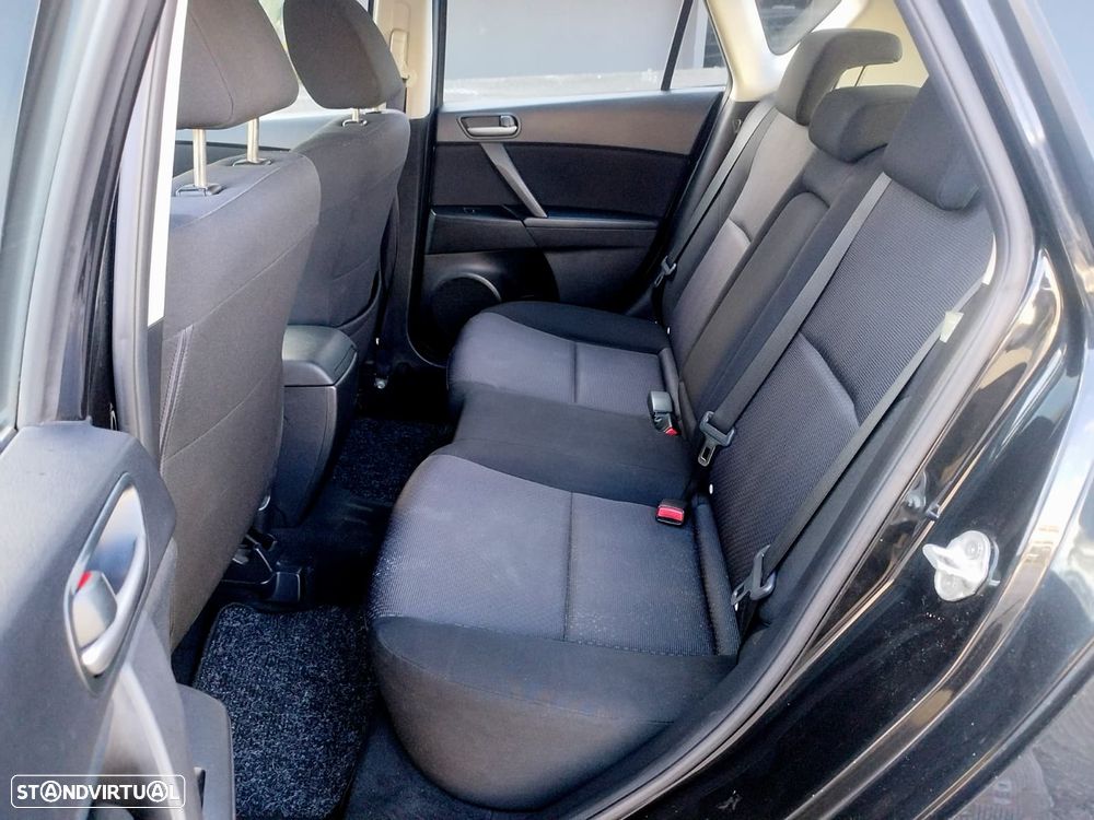 Mazda 3 Hatchback MZ-CD 1.6 Comfort - 23