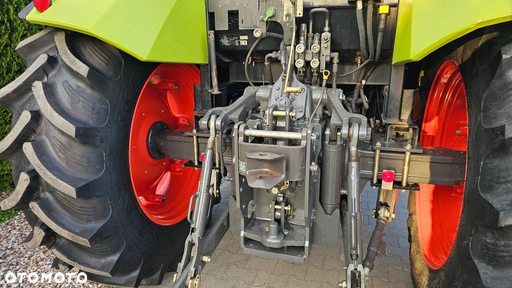 Claas Arion 410 - 8