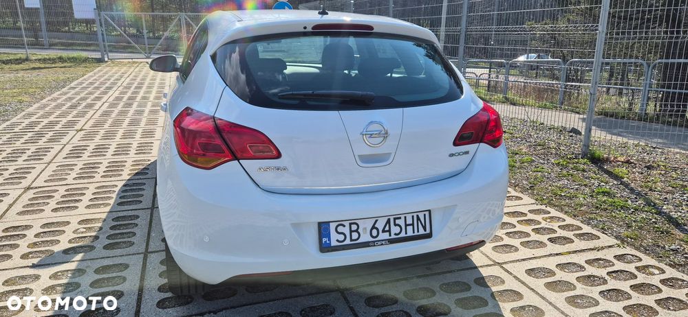 Opel Astra 1.4 ecoFLEX - 5