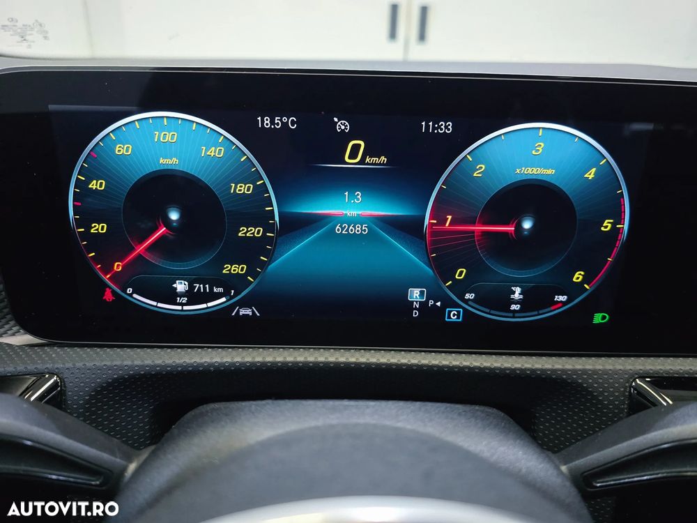 Mercedes-Benz CLA 180 d 7G-DCT - 13
