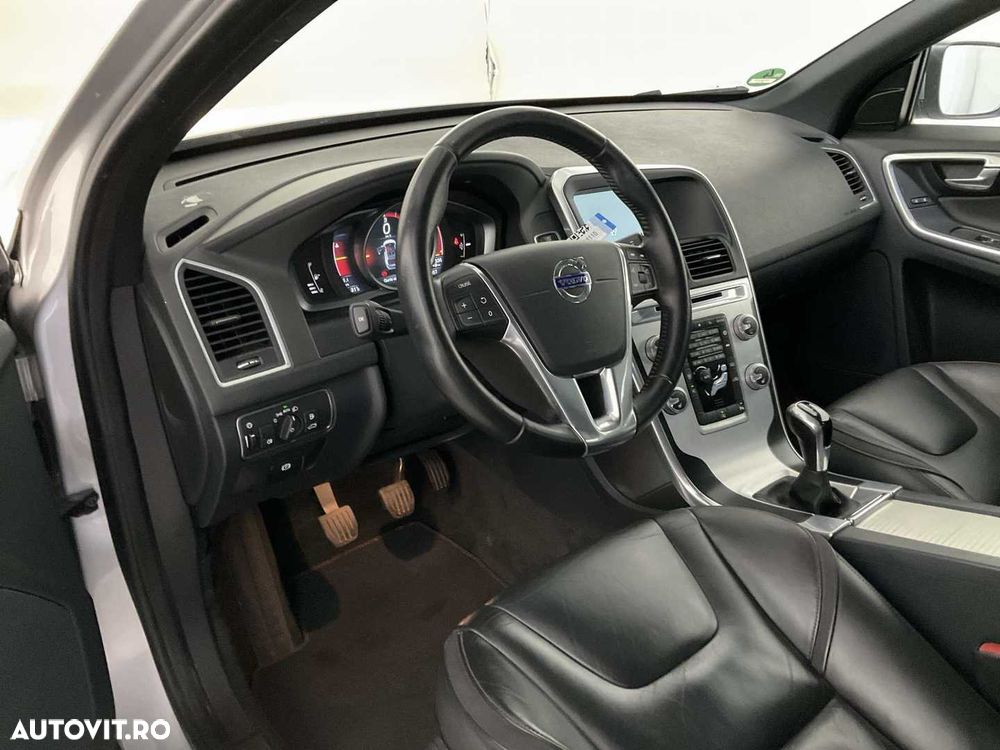 Volvo XC 60 D3 Ocean Race - 7