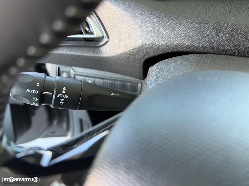 Peugeot 308 SW 1.5 BlueHDi Style - 13