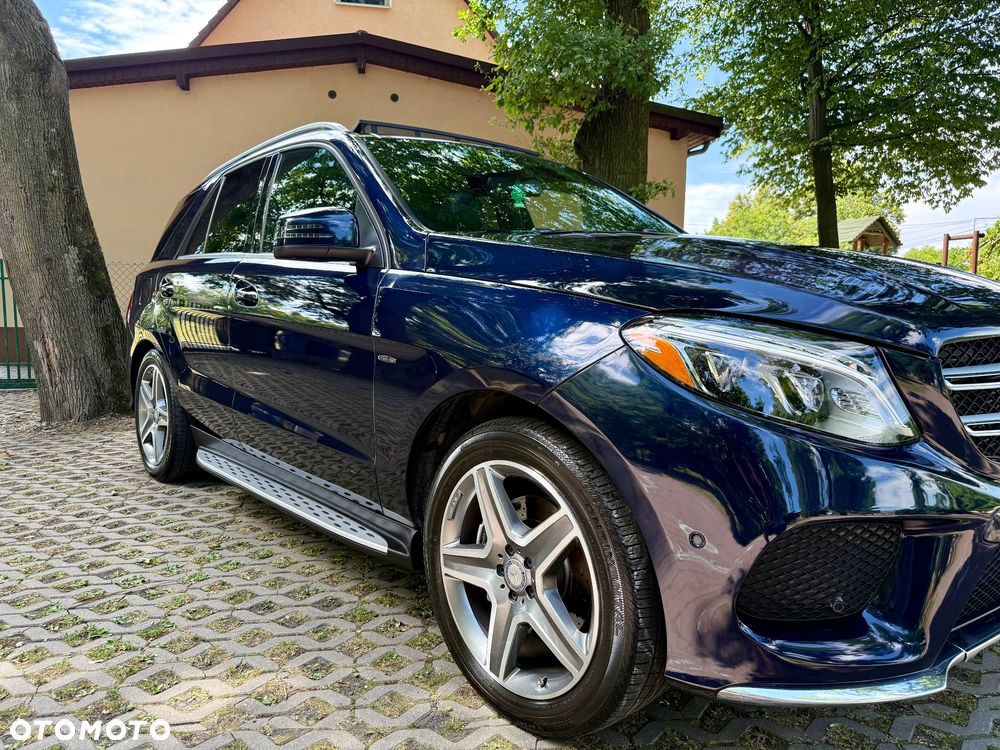 Mercedes-Benz GLE 350 d 4-Matic - 4
