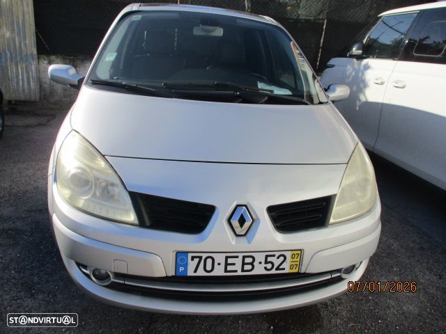 Renault Scénic 1.5 dCi Dynamique S - 1