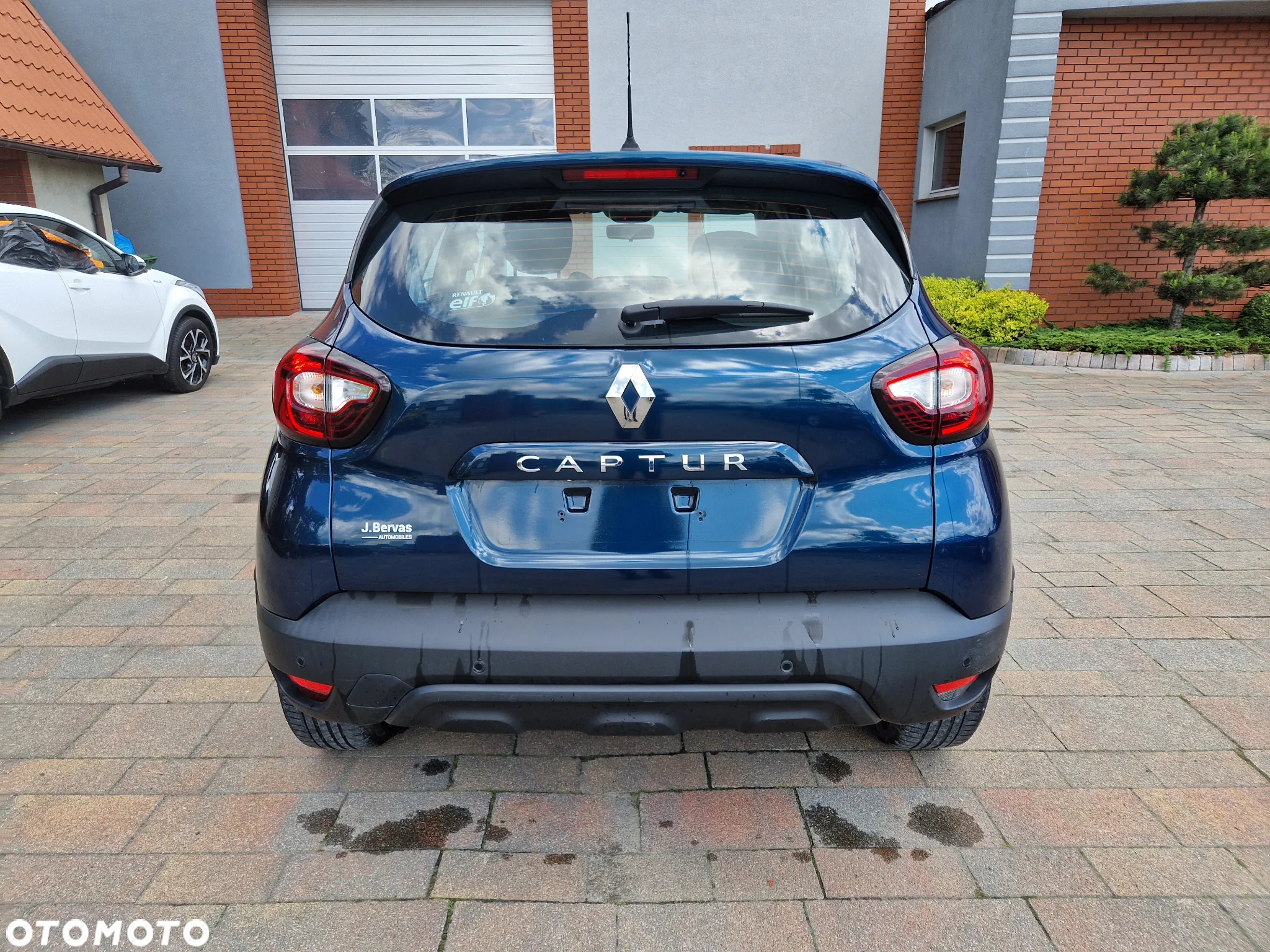 Renault Captur 1.5 dCi Energy Zen EDC EU6 - 26