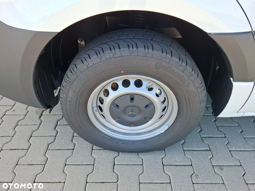 Mercedes-Benz Sprinter 315 CDI Furgon PRO standard  3665 mm L2H2 - 13