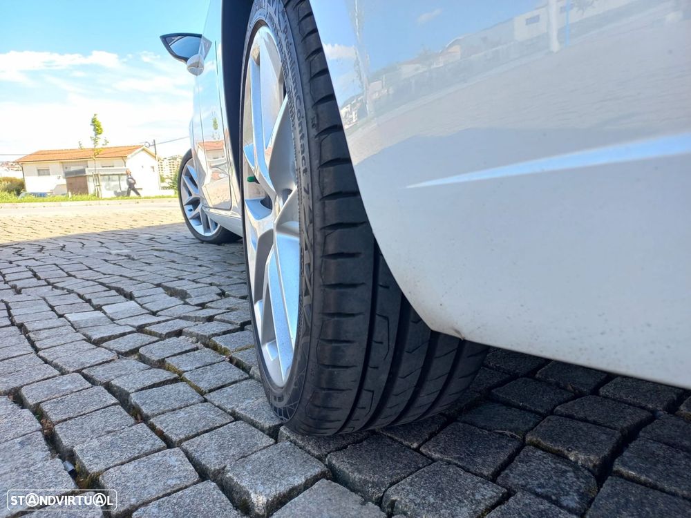 SEAT Leon ST 2.0 TDI FR S/S - 44