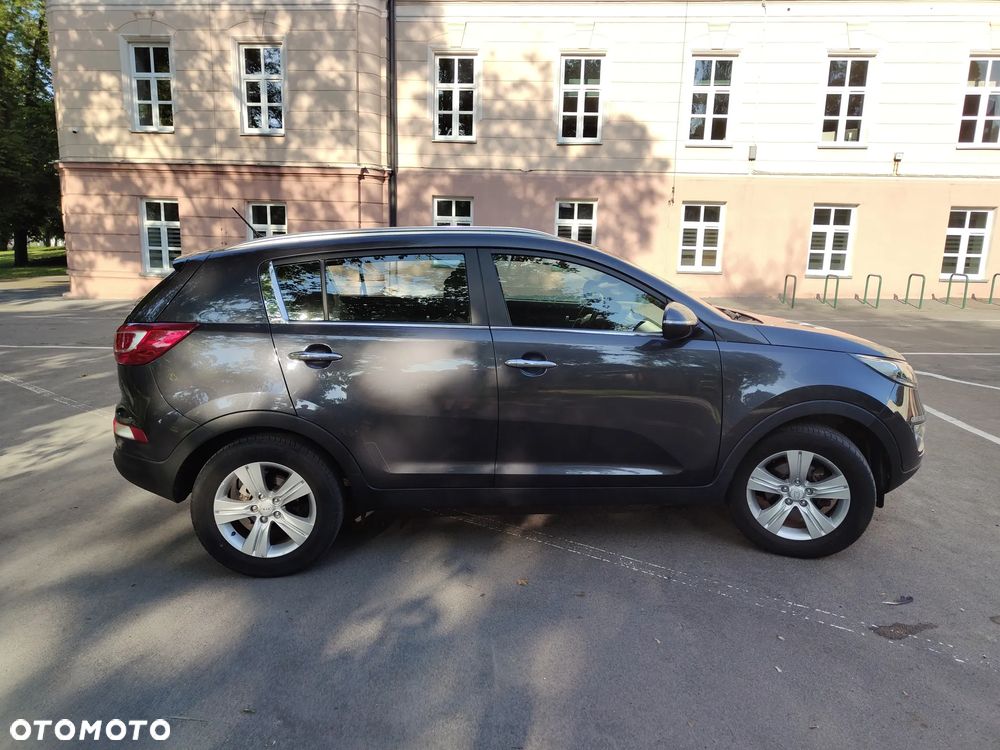 Kia Sportage 2.0 L 2WD - 18