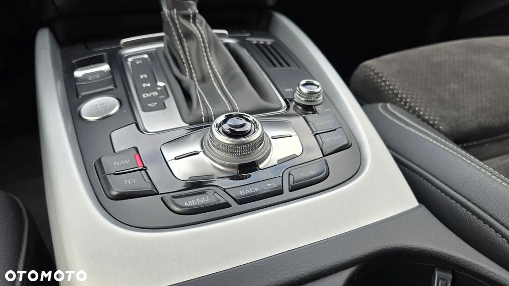 Audi Q5 2.0 TDI Quattro (clean diesel) S tronic - 37