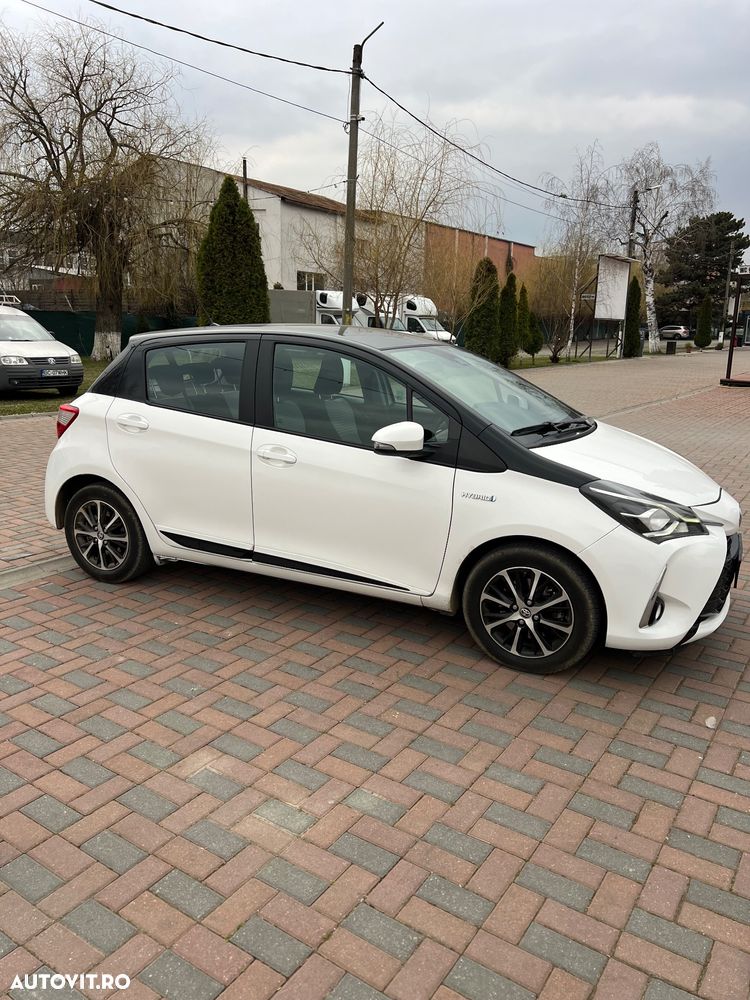 Toyota Yaris - 3