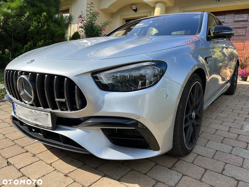Mercedes-Benz Klasa E AMG 63 S 4-Matic+ - 2