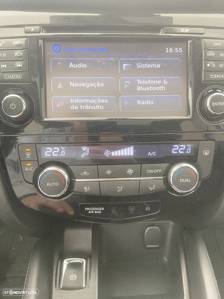 Nissan Qashqai 1.5 dCi N-Connecta - 19