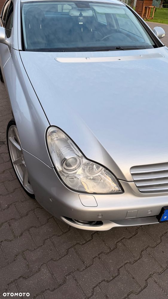 Mercedes-Benz CLS 500 - 24