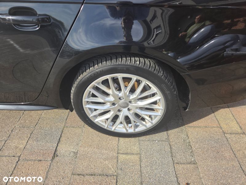 Audi A4 Limousine 2.0 TDI DPF S line Sportpaket - 22