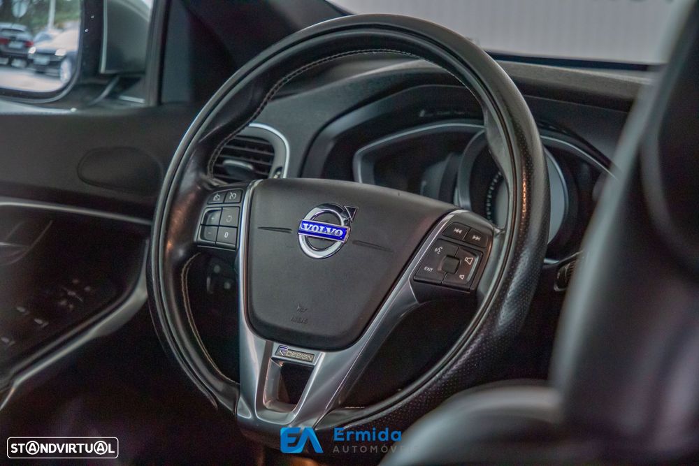 Volvo V40 1.6 D2 R-Design - 21