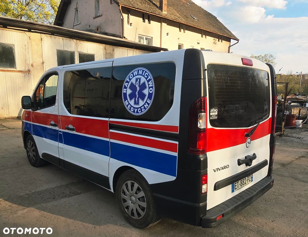 Opel Vivaro 1.6dci Karetka Ambulans Nosze - 2