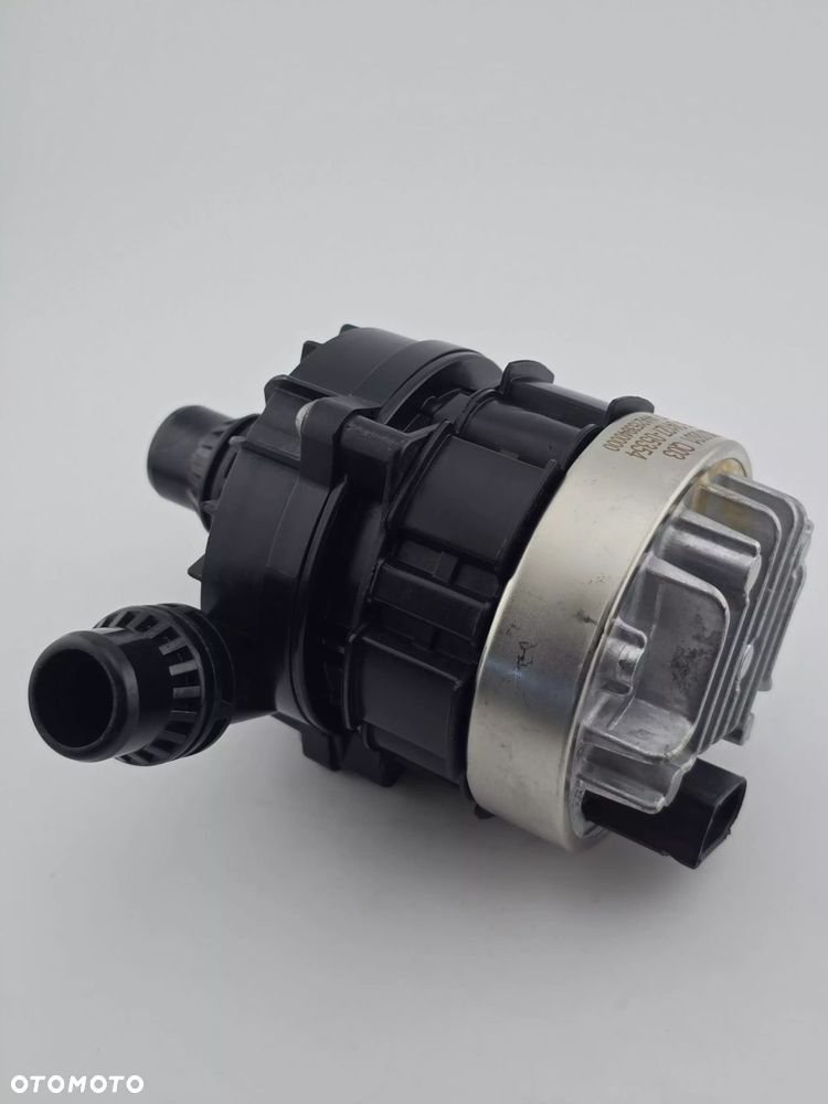 NOWA ORYGINALNA POMPA WODY MERCEDES W167 X167 A0005000601 - 1