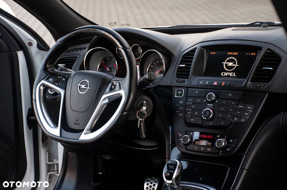 Opel Insignia 2.0 CDTI - 17