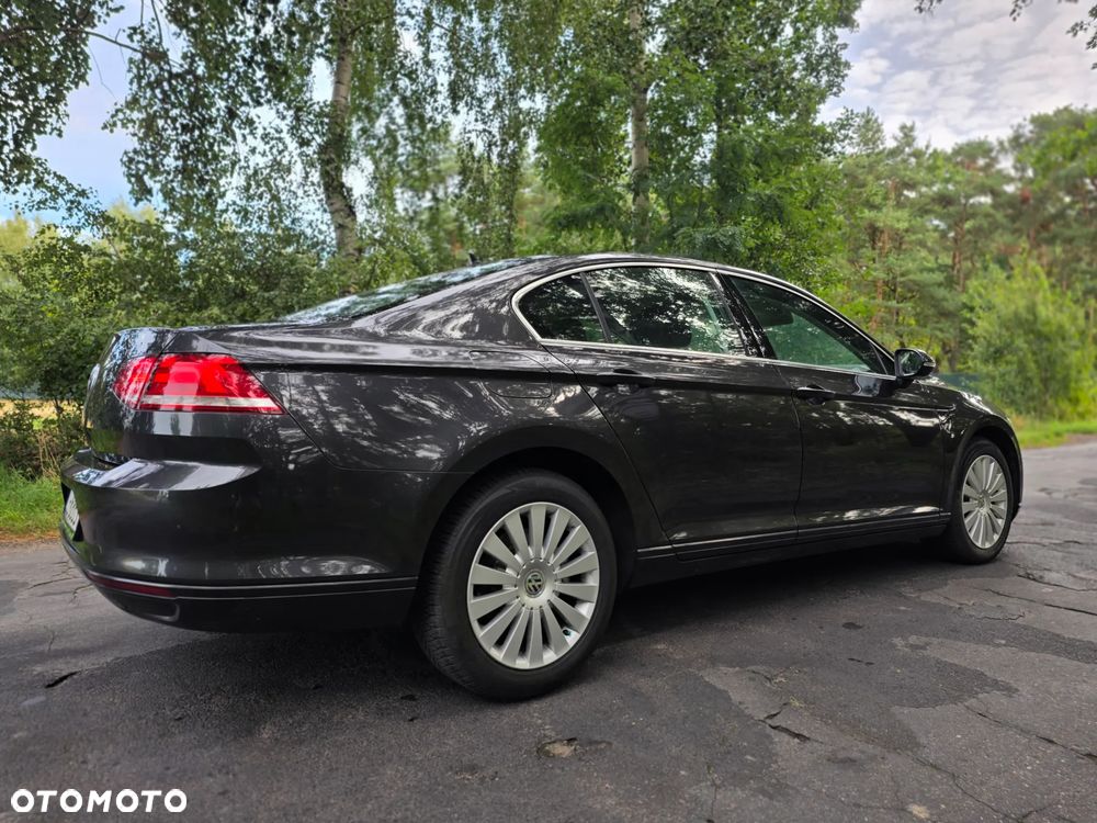 Volkswagen Passat 2.0 TDI BMT Comfortline DSG7 - 10