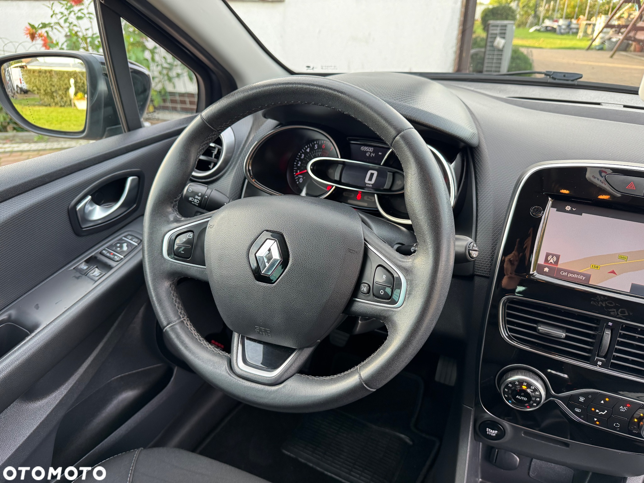 Renault Clio - 35
