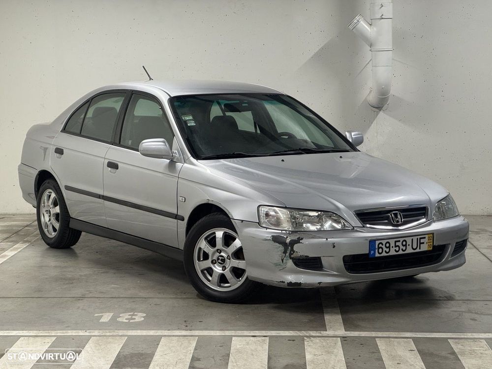 Honda Accord 1.6 LS - 3