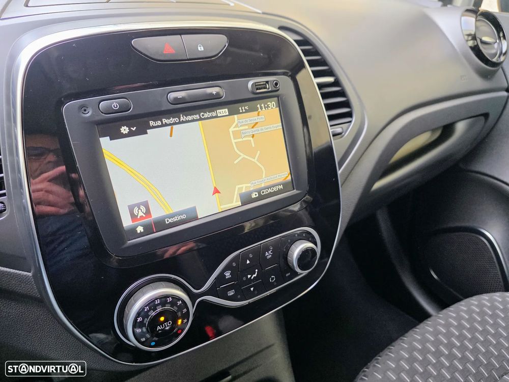 Renault Captur 0.9 TCE Exclusive - 32
