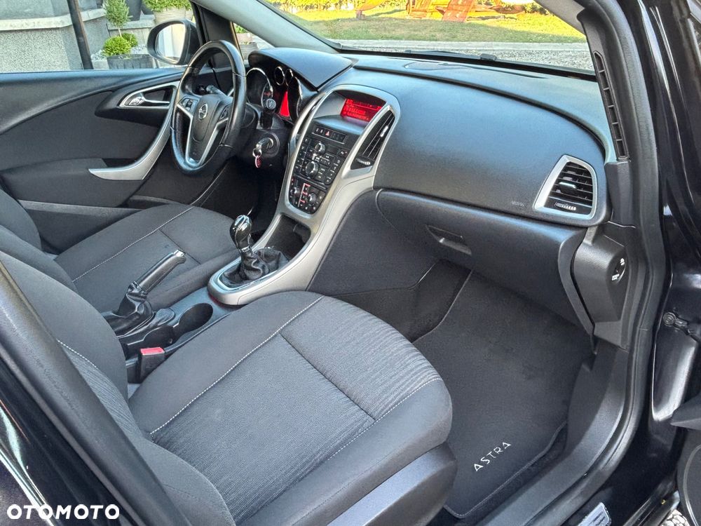 Opel Astra - 18