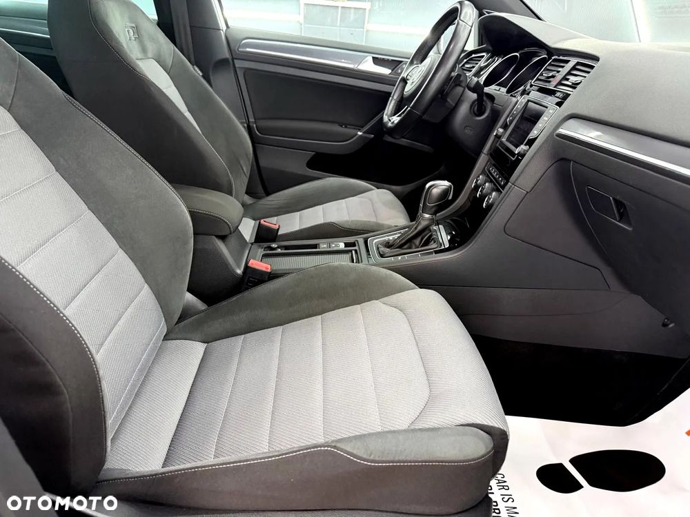 Volkswagen Golf 1.4 TSI BlueMotion Technology DSG Highline - 31