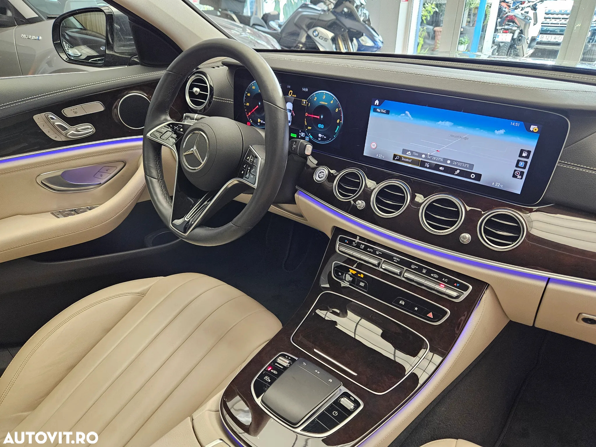 Mercedes-Benz E 300 de 4MATIC Aut. - 21