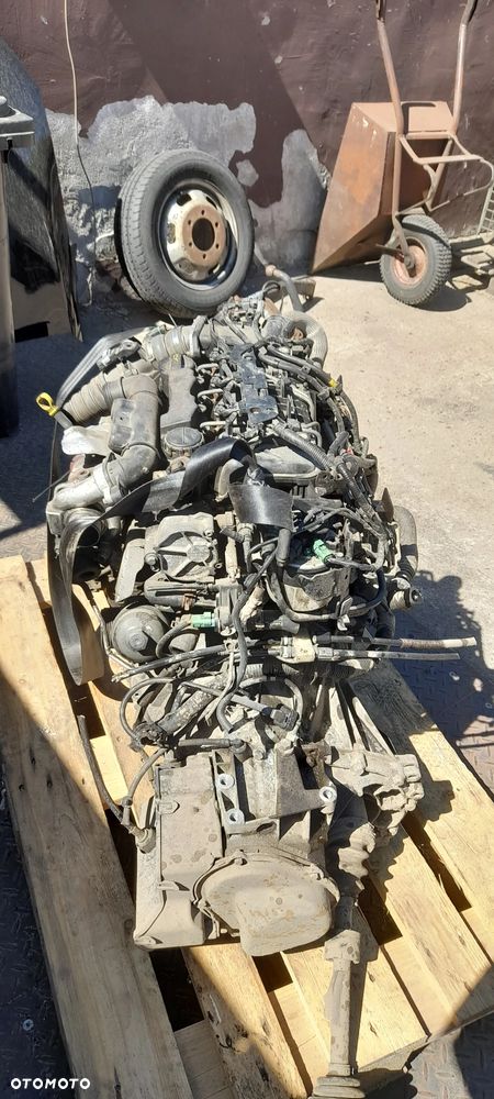 ford fiesta mk7 1,6 tdci skrzynia biegów  8A6R-7002-FB - 11