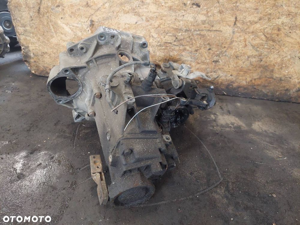 SKRZYNIA BIEGÓW  AUDI A3 8L DLP MANUAL 5 BIEGÓW ID: 238014 - 3