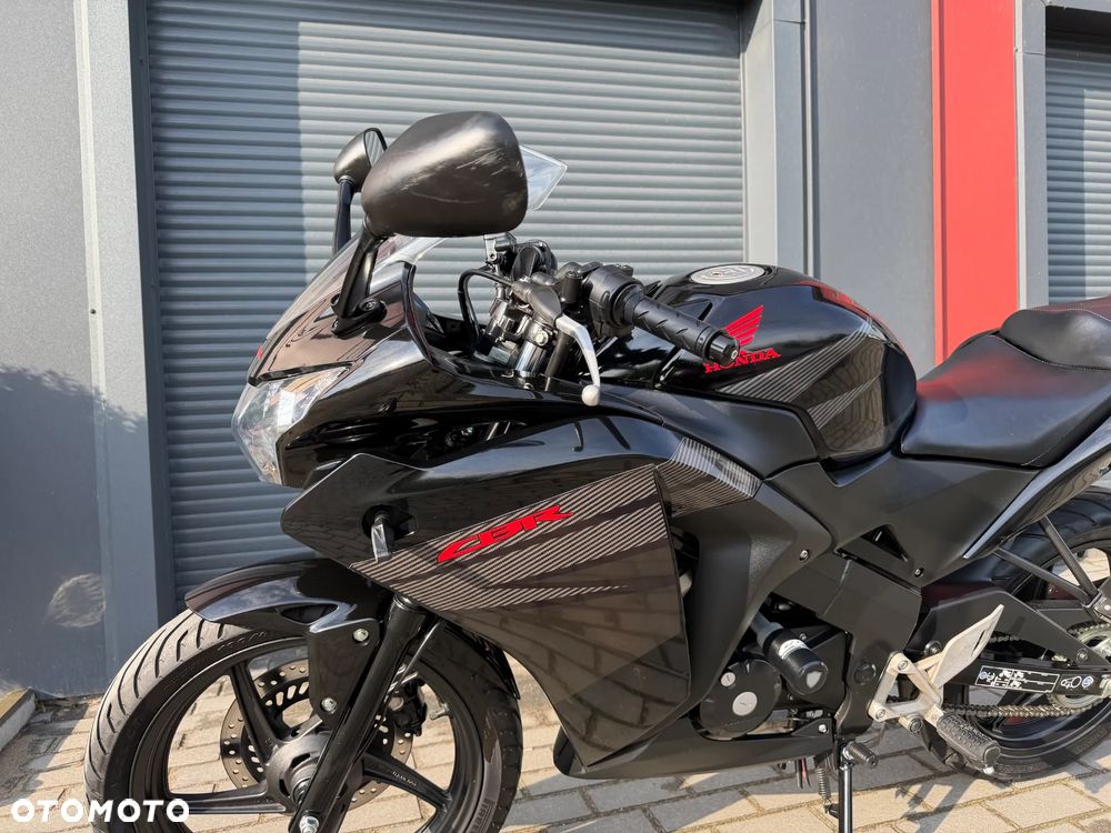 Honda CBR - 26