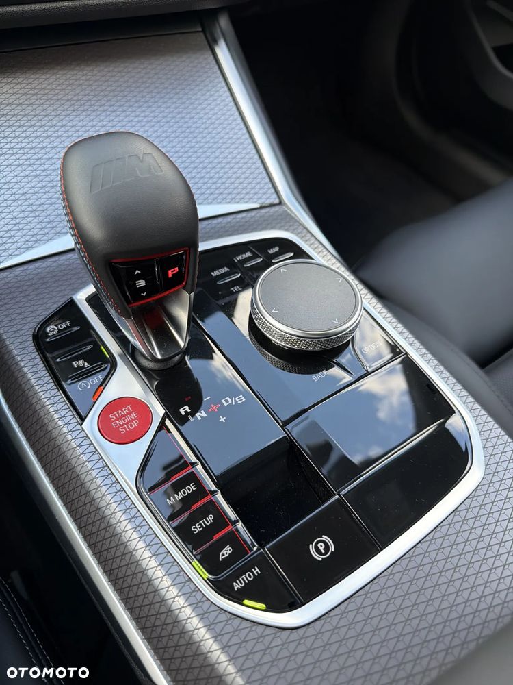 BMW M3 Competition M xDrive - 29