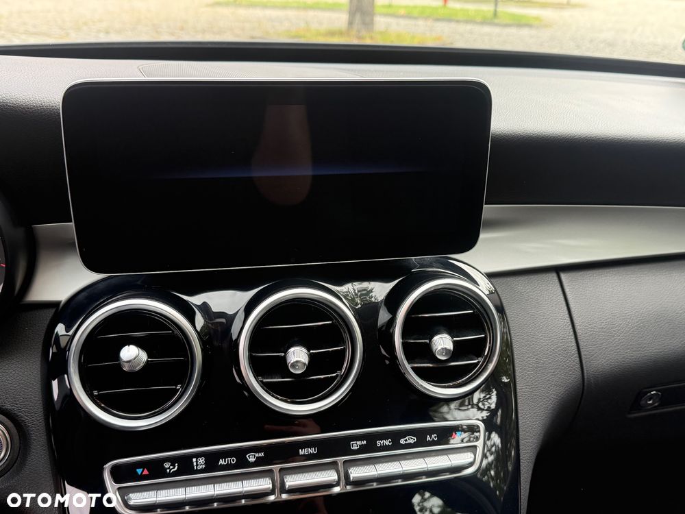 Mercedes-Benz Klasa C 160 9G-TRONIC - 21
