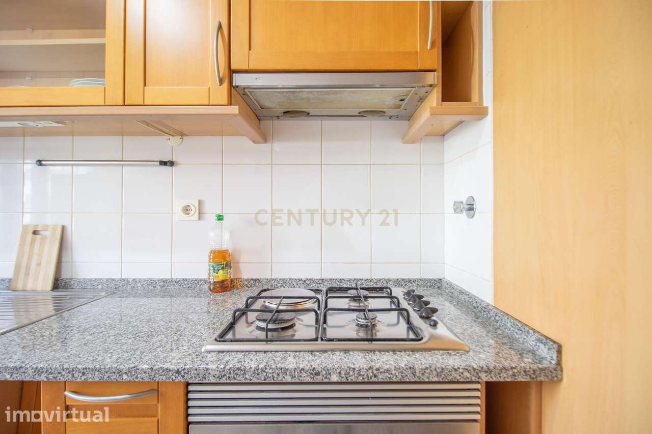 Apartamento T1 com Garagem no Parque Nações - Grande imagem: 5/28