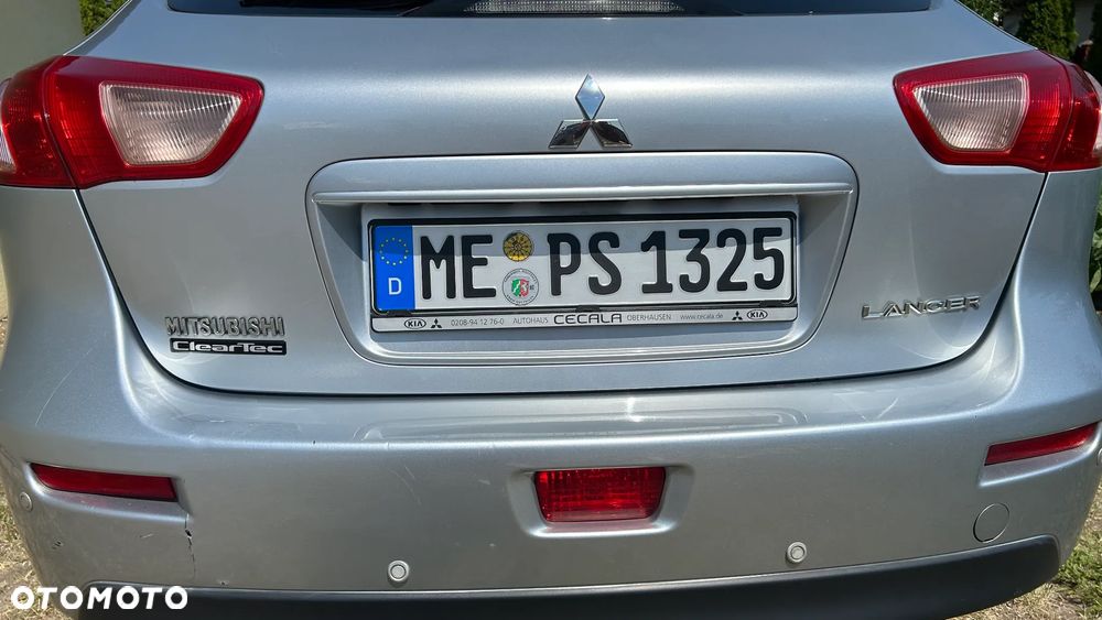 Mitsubishi Lancer 1.5 Inform - 6