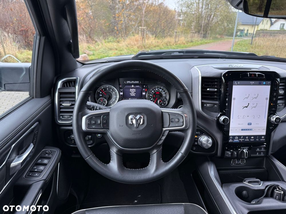 RAM 1500 5.7 Crew Cab Laramie - 12