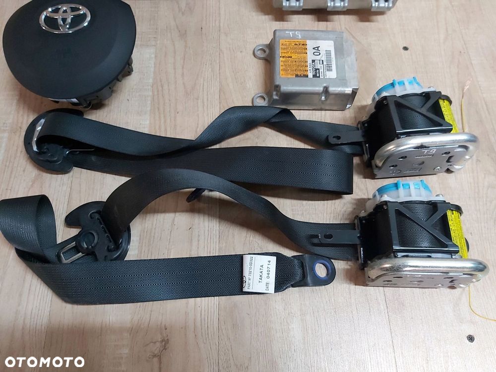 Toyota Yaris III Lift PODUSZKA AIR BAG kierowcy deska pas przód 2014r - 3