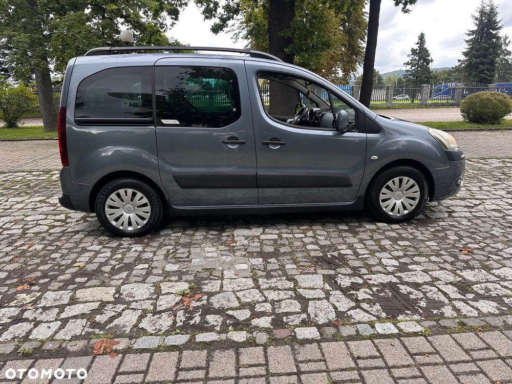 Citroën Berlingo e-HDi 90 FAP EGS6 Multispace Exclusive - 24