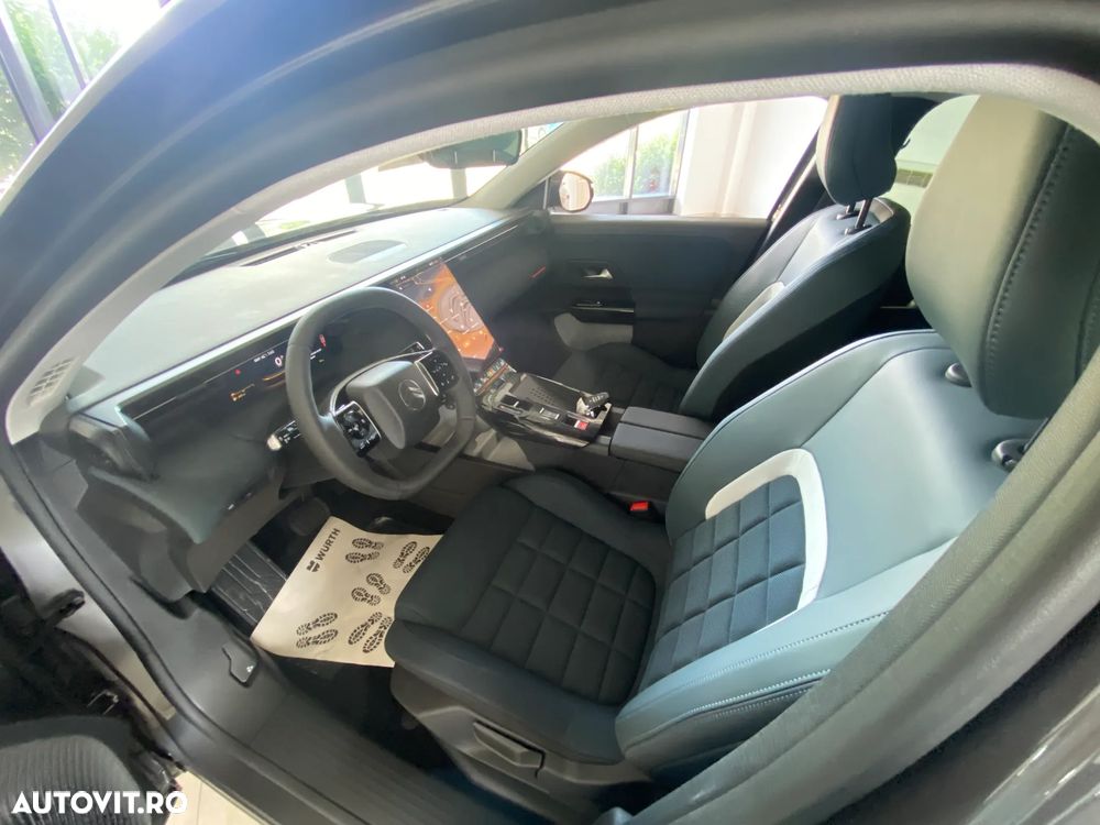 Citroën C5 Aircross Hybrid 145 PLUS - 4